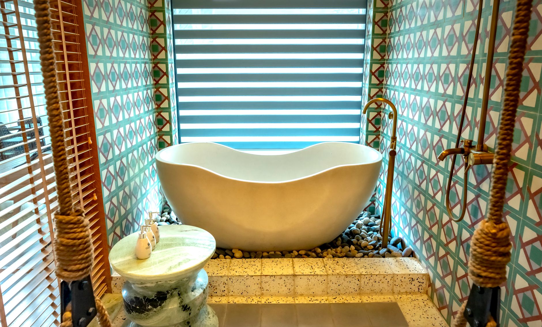spa Les Abymes